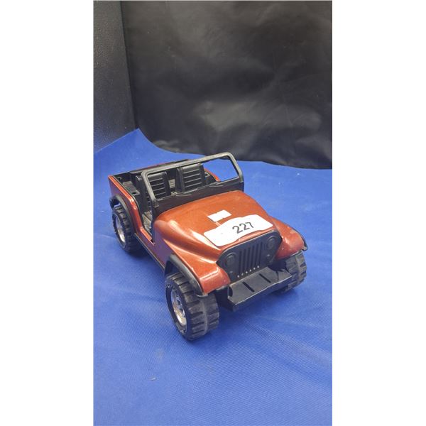 Vintage Tonka Jeep, 10"