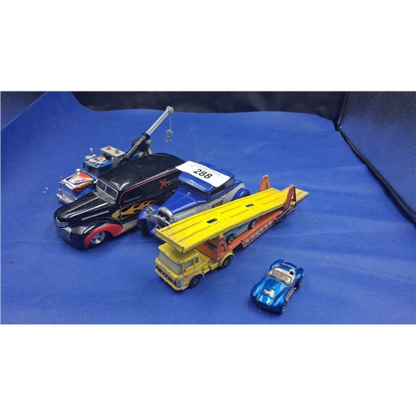 5 vintage die cast vehicles