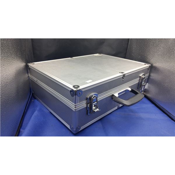 Aluminum carrying case 18"x13"x6"