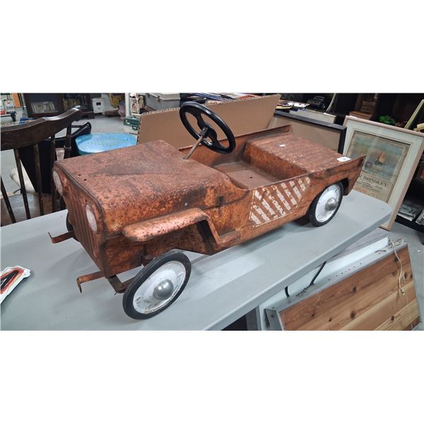 Very vintage pedal Jeep 41" long