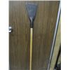 Image 3 : SCRAPER