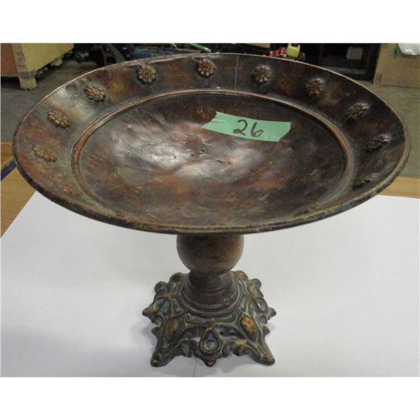 ESTATE:  METAL PLANT STAND (9" H)
