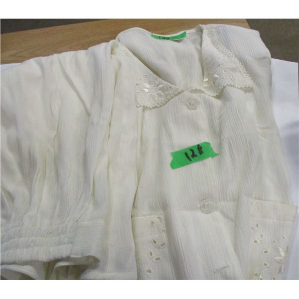 BOX C/W 5 SKIRTS (SIZE LARGE) & 2 BLOUSES