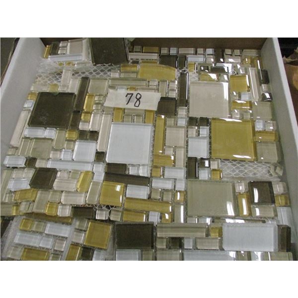 ESTATE:  BOX C/W TILE BACKSPLASH