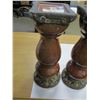 Image 2 : ESTATE:  2 CANDLE HOLDERS