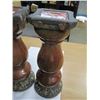 Image 3 : ESTATE:  2 CANDLE HOLDERS