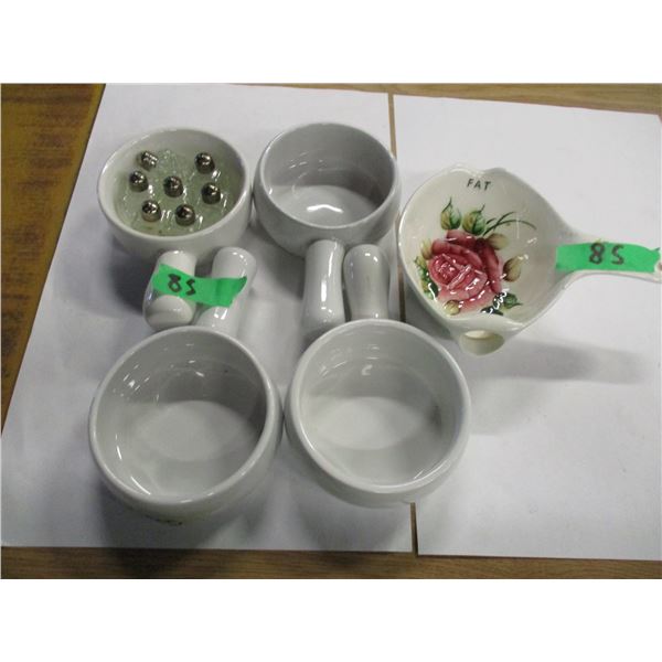 ESTATE:  4 SOUP BOWLS & 1 GRAVY BOAT