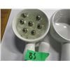 Image 2 : ESTATE:  4 SOUP BOWLS & 1 GRAVY BOAT