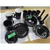 Image 1 : ESTATE:  ASSORTMENT OF BLACK DISHWARE