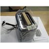 Image 1 : ESTATE:  NEW 2 SLICE TOASTER