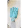 Image 4 : ORIGINAL SUPER GREEN KING GLOVES, AND TRAY OF CAULKING, SPRAY FOAM ETC