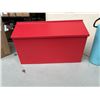 Image 2 : NEW KYODOLED WALL MOUNTED GLAVINIZED STEEL MAIL BOX. RED