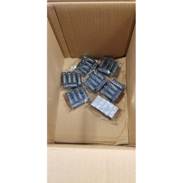 35 PIECES 9V BATTERIES