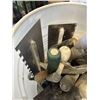 Image 3 : BUCKET OF METAL TROUGHS