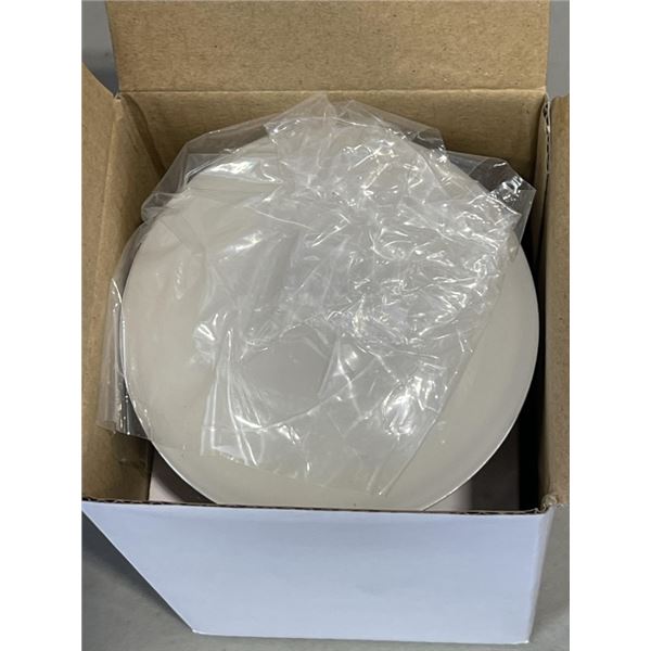 NEW CASE OF YIGEDA 14 WATT BULBS