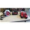 Image 1 : MOTOMASTER BATTERY CHARGER AND EVERSTART JUMPSTARTER. WORKING