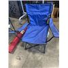 Image 2 : 3 FOLDING CAMP CHAIRS