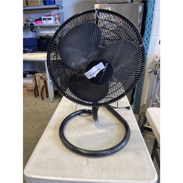 HOLMES TABLE FAN