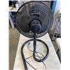 Image 2 : HOLMES TABLE FAN