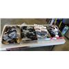 Image 1 : 4 TRAYS ASSORTED ELECTRONICS