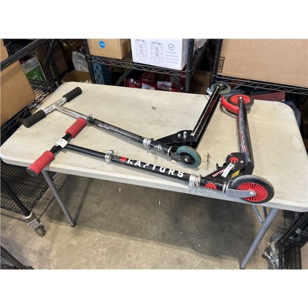2 KIDS SCOOTERS