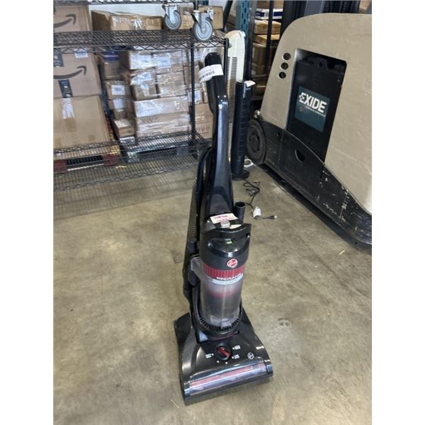 HOOVER WINDTUNNEL VACUUM