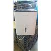 Image 1 : FRIGIDAIRE DEHUMIDIFIER