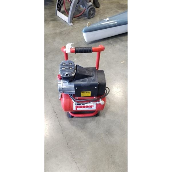 CLARKE PIONEER AIR COMPRESSOR. 125 PSI MAX. WORKING