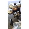 Image 3 : GOLF CLUBS, BAG AND CADDY