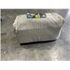 Image 2 : QUEENSIZE BYO BED