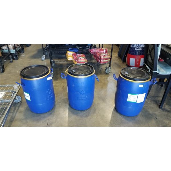 3 SMALL FOOD GRADE BLUE BARRELS WITH LIDS