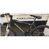 Image 3 : BLACK ROCKY MOUNTAIN BIKE