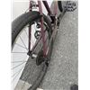 Image 5 : GREEN AND RED SPECIALIZED BIKE