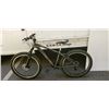 Image 1 : BLACK SUPERCYCLE BIKE