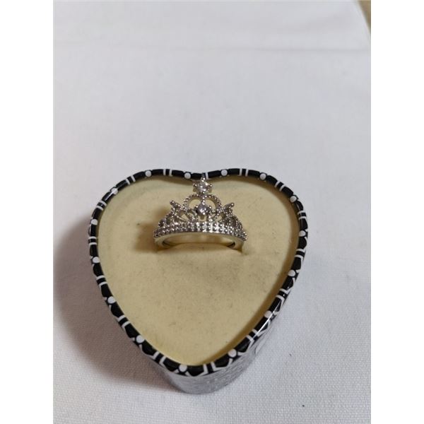 VINTAGE SILVER W/ STONES CROWN DESIGN RING