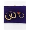 Image 2 : PAIR OF HAND CRAFTED GOLD WIRE W/ REAL PEARLS EARRINGS AND RUBY RING