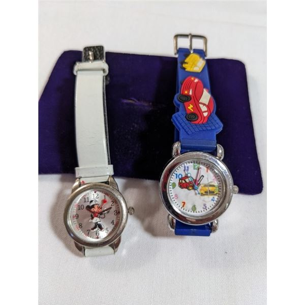 2 QUARTZ WATCHES, ONE WORKING
