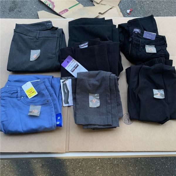 LOT OF WOMEN'S CLOTHING WITH TAGS