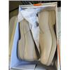 Image 2 : 5 PAIRS BALL-BAND LADIES SHOES