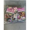 Image 3 : 2 CASES OF NEW CRAFT BEADS NECLACES / BRACELETS
