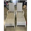 Image 1 : 2 PATIO LOUNGE CHAIRS