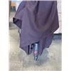 Image 3 : 8FT MARKET UMBRELLA, NO LOWER POLE