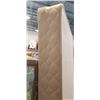 Image 4 : PAIR OF KINGSPLIT LOW PRO SEALY BOXPSRINGS