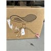 Image 2 : VIVO SADDLE FOOTSTOOL
