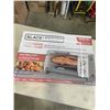 Image 2 : BLACK & DECKER 4-SLICE AIR FRY TOASTER OVEN - TESTED WORKING, RETAIL $179