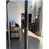 Image 2 : PROGRESSION FITNESS ROLLING RACK. 82 INCH
