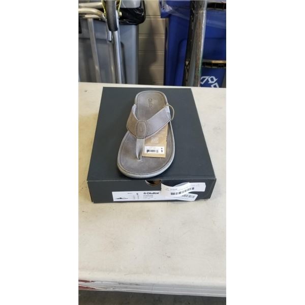 NEW OLUKAI TUAHINE STONE / STONE SIZE US MENS 9