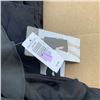 Image 10 : LOT OF WOMEN'S CLOTHING WITH TAGS