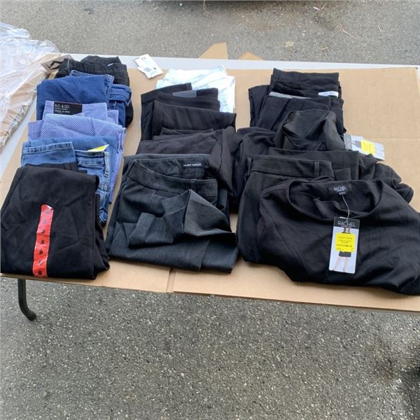 LOT OF WOMEN'S CLOTHING WITH TAGS