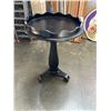 Image 2 : MODERN BLACK PARLOUR TABLE